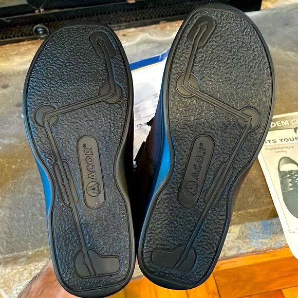 Acor Comfort Street Walking Shoe Tandem Lace and Velcro Design Brand New in Box - Picture 11 of 14